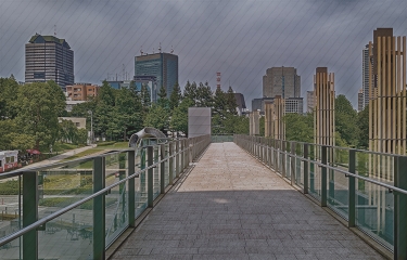 事業案内ページ:背景
		